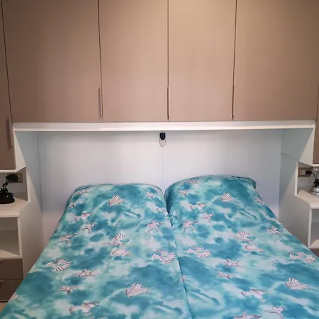 Casa Izzo, Trilocale Con Terrazza E Parcheggio Privato La Maddalena