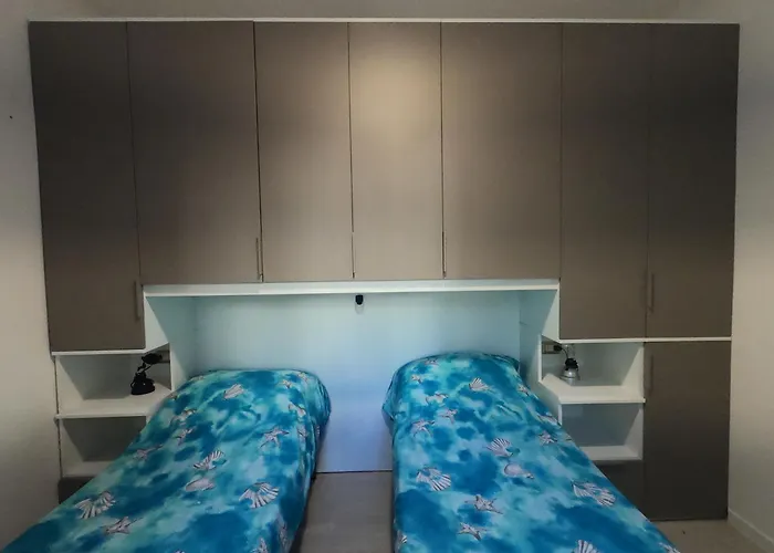 Casa Izzo, Trilocale Con Terrazza E Parcheggio Privato Apartman La Maddalena